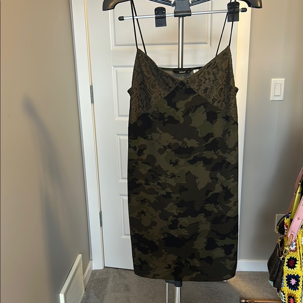 Only Camouflage Midi Dress
